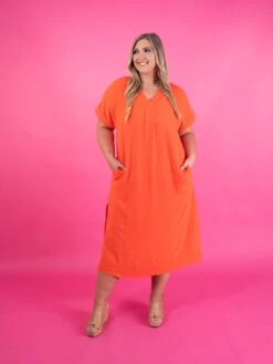 Airflow V-Neck Short Sleeve Maxi Dress W/ Slits | S - XL -STACCAT Clothing Shop 68ac4977172f4f6fffa460968a6c4e3e