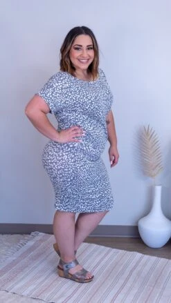 Tabin Dress *Final Sale* 11 Tabin Dress *Final Sale* -STACCAT Clothing Shop EmqcDo4SeChjExqO5e5svjKdvrLKOzJxYrMFChzJ